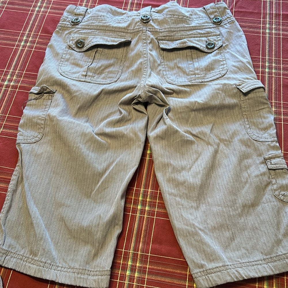 Vintage Be Bop Cargo Capri Womenโs 7 Pocket Pants Sz 7 25+ years EUC - Picture 3 of 11